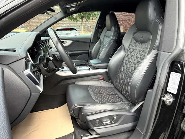 Audi Q8 50 TDI quattro tiptronic