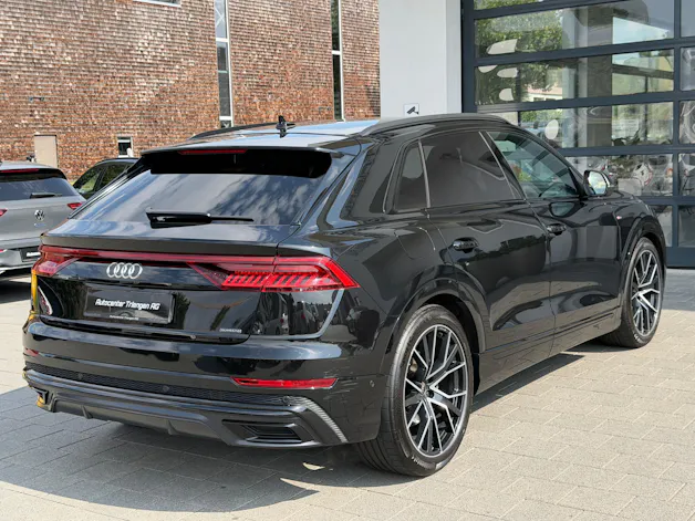 Audi Q8 50 TDI quattro tiptronic