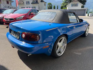 Mazda MX-5 1.6i-16
