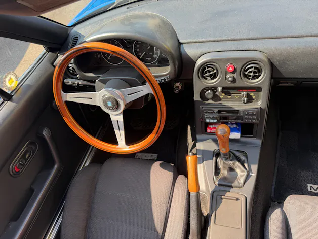 Mazda MX-5 1.6i-16