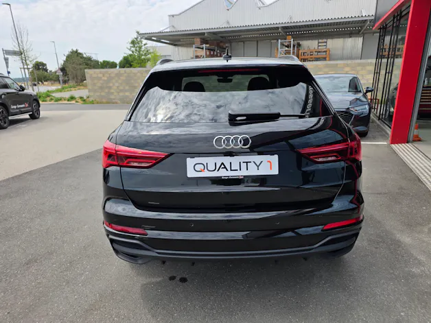 Audi Q3 35 TFSI S line Attraction S-tronic