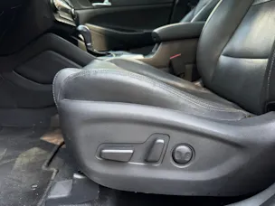 HYUNDAI Tucson 1.6 TGDI Plena 4WD Automatic