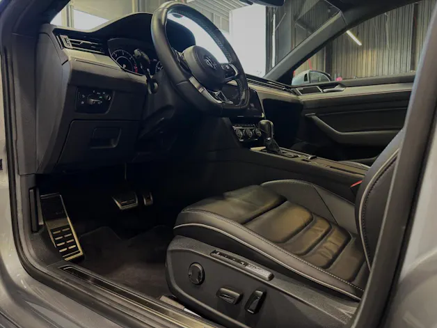VW Arteon 2.0 TDI 190 R-Line DSG 4m