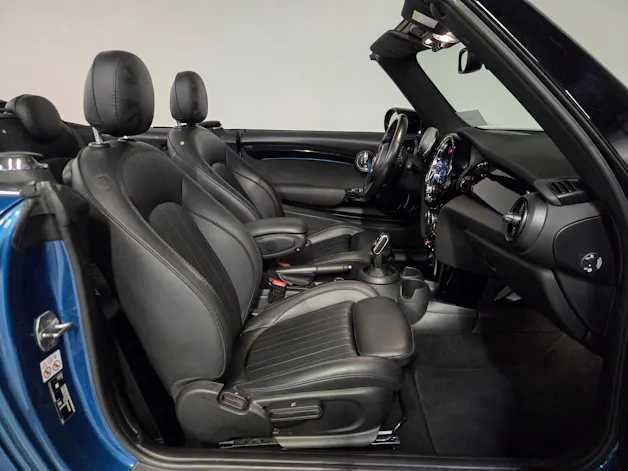 Mini Cabrio F57 1.5i Cooper