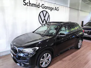 BMW X1 20i xDrive Sportline