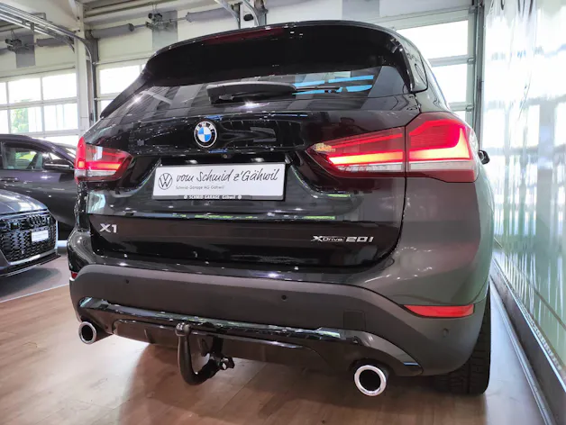 BMW X1 20i xDrive Sportline