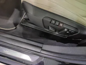 BMW X1 20i xDrive Sportline