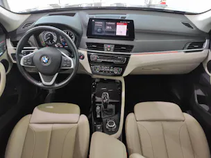 BMW X1 20i xDrive Sportline