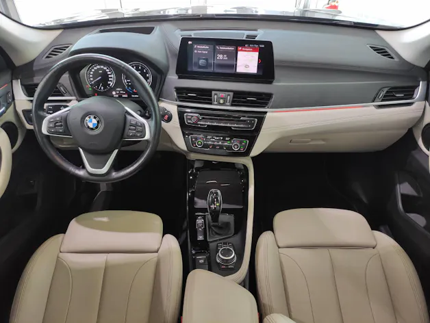 BMW X1 20i xDrive Sportline