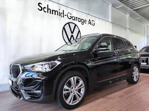 BMW X1 20i xDrive Sportline
