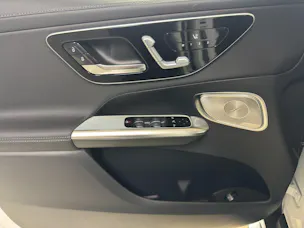 MERCEDES-BENZ GLC 300 e 4Matic 9G-Tronic EQ star