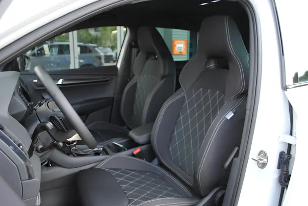 Škoda Karoq 1.5 TSI SportLine DSG