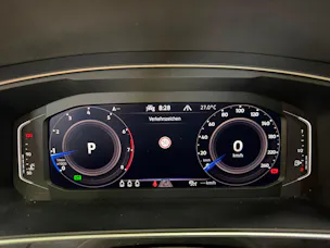 VW Tiguan 2.0TSI Elegance 4Motion DSG