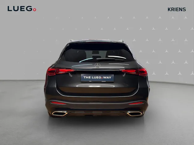Mercedes-Benz GLC 200 4M - AMG / 360 Grad Kamera / Soundsytem / 20 Zoll Räder / metallic