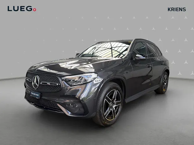 MERCEDES-BENZ GLC 200 4M - AMG / 360 Grad Kamera / Soundsytem / metallic