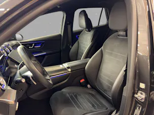 MERCEDES-BENZ GLC 200 4M - AMG / 360 Grad Kamera / Soundsytem / metallic