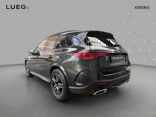 MERCEDES-BENZ GLC 200 4M - AMG / 360 Grad Kamera / Soundsytem / metallic