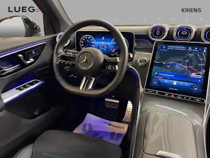 MERCEDES-BENZ GLC 200 4M - AMG / 360 Grad Kamera / Soundsytem / metallic
