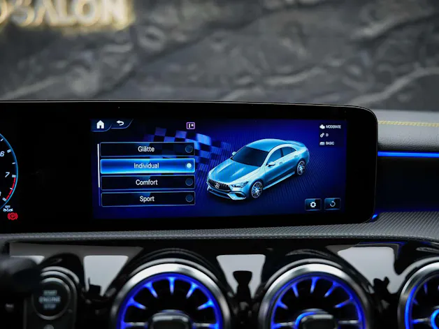 Mercedes-Benz CLA 45 S AMG 4Matic+ 8G-DCT *Aeropaket*Panorama*Multibeam LED*