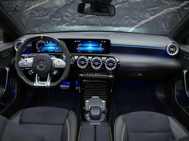 Mercedes-Benz CLA 45 S AMG 4Matic+ 8G-DCT *Aeropaket*Panorama*Multibeam LED*