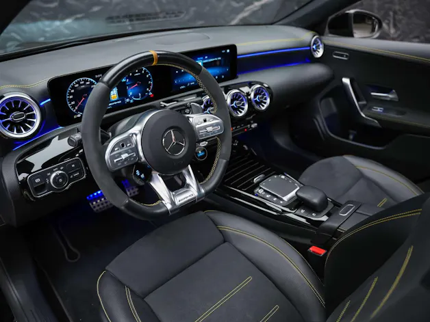 Mercedes-Benz CLA 45 S AMG 4Matic+ 8G-DCT *Aeropaket*Panorama*Multibeam LED*