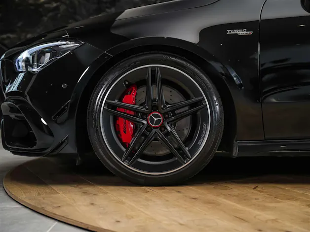 Mercedes-Benz CLA 45 S AMG 4Matic+ 8G-DCT *Aeropaket*Panorama*Multibeam LED*