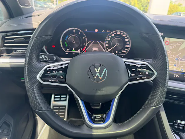 VW Touareg 3.0 TSI eHybrid R Tiptronic