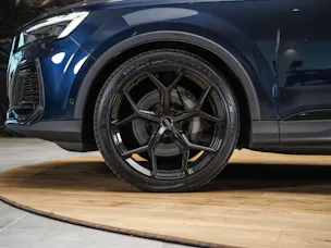 AUDI Q7 45 TDI quattro tiptronic *7 Plätzer*22" Felgen*Head Up*360° Kamera*