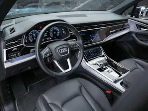 AUDI Q7 45 TDI quattro tiptronic *7 Plätzer*22" Felgen*Head Up*360° Kamera*