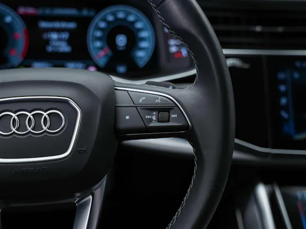 Audi Q7 45 TDI quattro tiptronic *7 Plätzer*22" Felgen*Head Up*360° Kamera*
