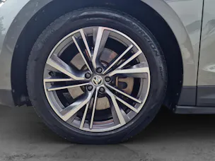 SKODA Enyaq iV 80x