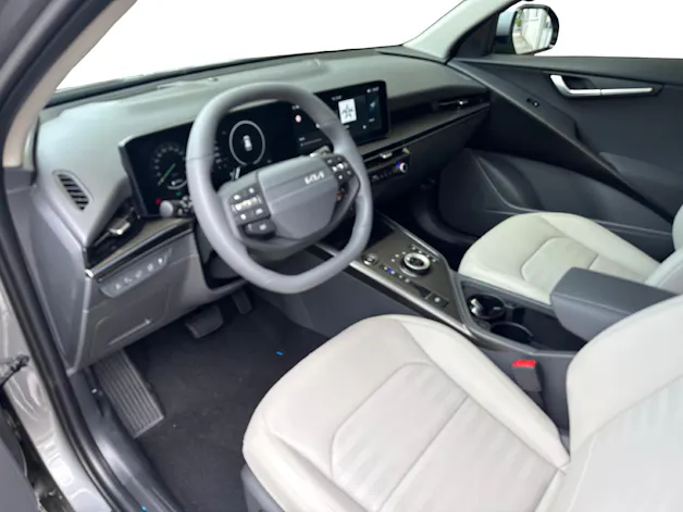 Kia Niro 1.6GDi Hybrid Style DCT CH-FZ.