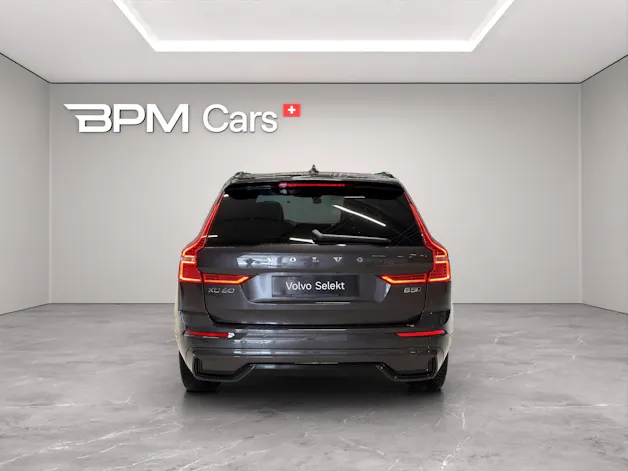 Volvo XC60 2.0 B5 MH Plus Dark AWD
