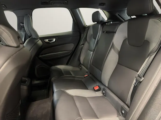 Volvo XC60 2.0 B5 MH Plus Dark AWD