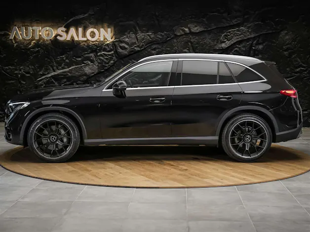 Mercedes-Benz GLC 300 d 4Matic AMG Line 9G-Tronic *Panorama*Abstandsregler*21" Felgen*