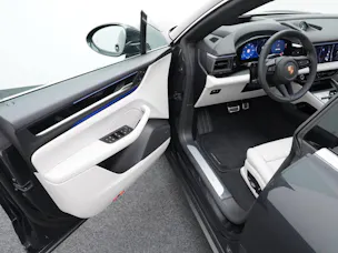 PORSCHE Macan 4S