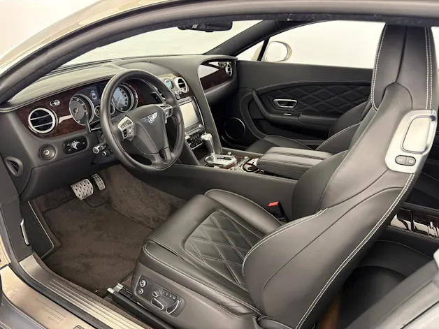 Bentley Continental GT 6.0 W12