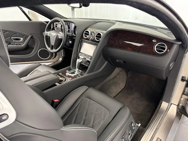 Bentley Continental GT 6.0 W12