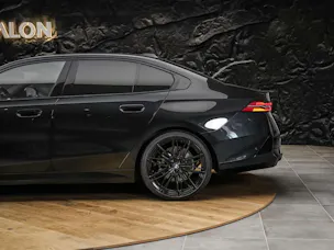 BMW 520d xDrive M Sport Steptronic *21" Felgen*All Black*Driving Assistant Plus*
