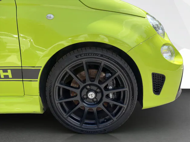 Fiat 595 Abarth 1.4 T-Jet 180 Competizione