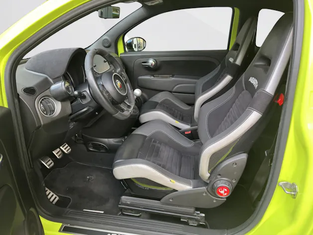 Fiat 595 Abarth 1.4 T-Jet 180 Competizione