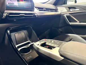 BMW X1 23d xDrive paddles