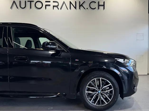 BMW X1 23d xDrive paddles