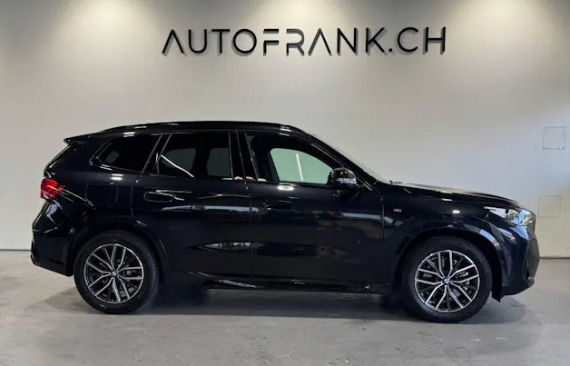 BMW X1 23d xDrive paddles