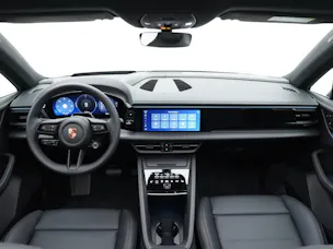 PORSCHE Macan 4