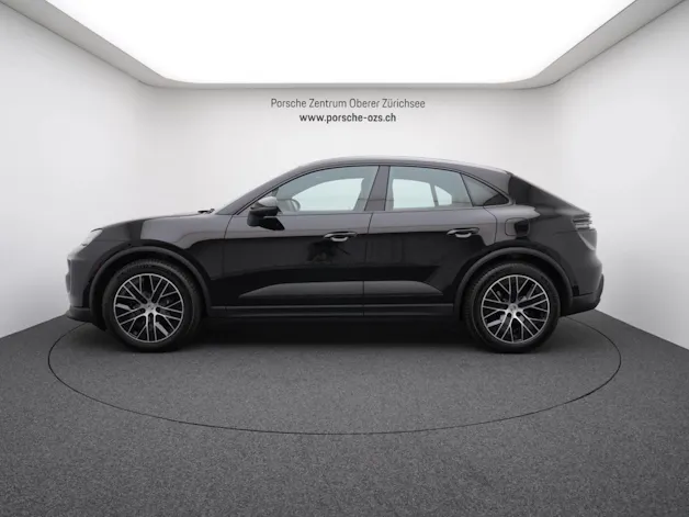 Porsche Macan 4
