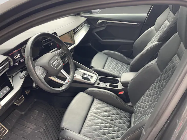 Audi S3 Sportback 2.0 TFSI quattro S-tronic