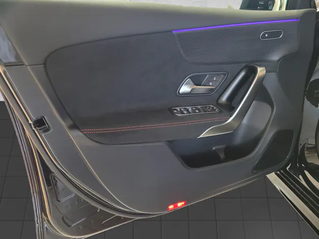 Mercedes-Benz A 200 Night Star 7G-DCT