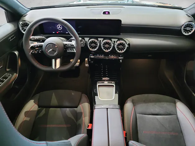 Mercedes-Benz A 200 Night Star 7G-DCT