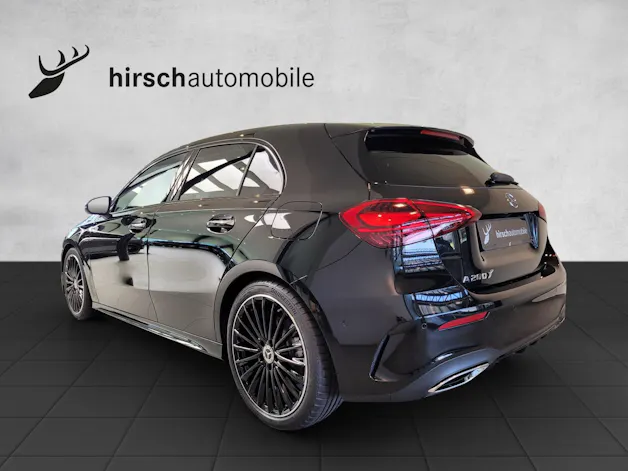Mercedes-Benz A 200 Night Star 7G-DCT
